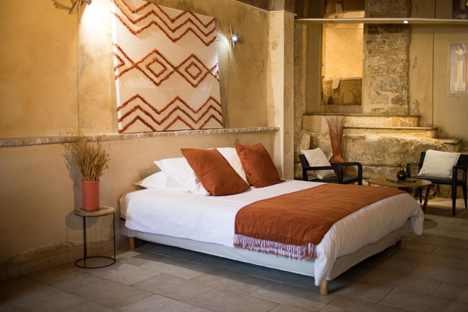 וונל In Provence Hotel - Experience Atypique מראה חיצוני תמונה