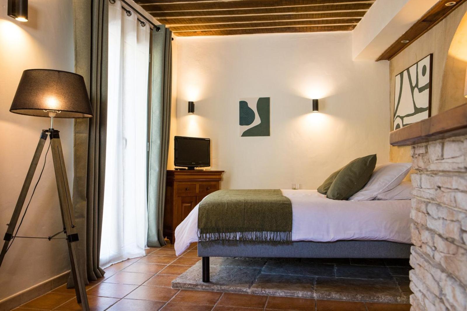 וונל In Provence Hotel - Experience Atypique מראה חיצוני תמונה