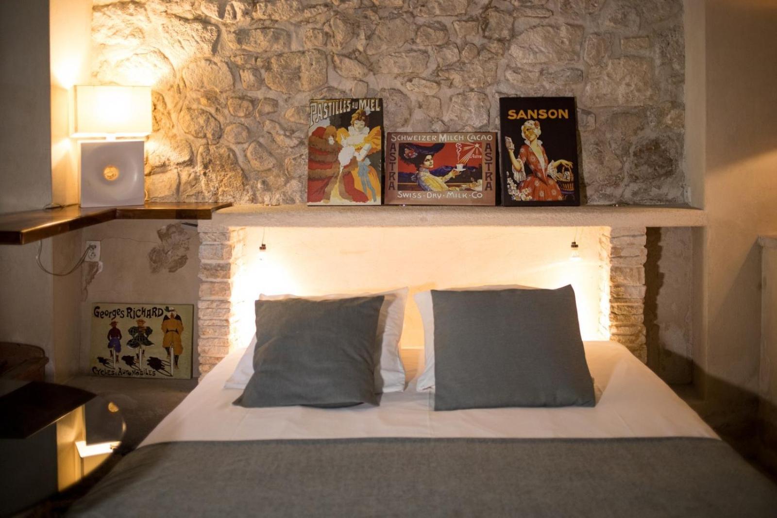 וונל In Provence Hotel - Experience Atypique מראה חיצוני תמונה