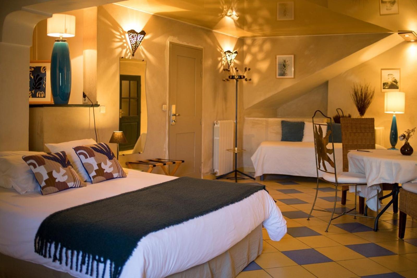 וונל In Provence Hotel - Experience Atypique מראה חיצוני תמונה