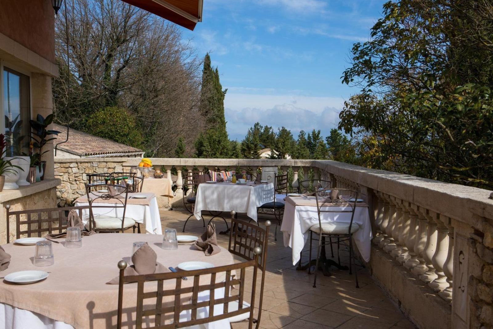 וונל In Provence Hotel - Experience Atypique מראה חיצוני תמונה