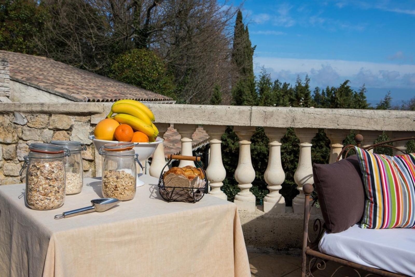 וונל In Provence Hotel - Experience Atypique מראה חיצוני תמונה